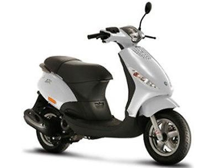 Ricambi Piaggio Zip 2000 4 tempi AC argento 738