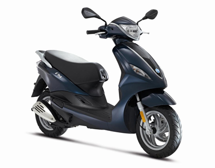 Ricambi Piaggio New Fly 4 tempi 4 valvole (versione 45 km/h) blu midnight 222