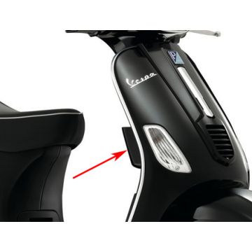 Tasca portaoggetti sullo scudo della gamba destra Vespa S - nero Lucido (094) 6542950090 originale