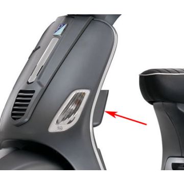 Tasca portaoggetti scudo gamba sinistra Vespa S - grigio Grigio Titanio (742/B) 65429400EZ originale