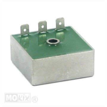 REGOLATORE UNI 12V 12AMP ORG GUILERA