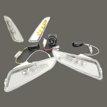 Set frecce Vespa Primavera/Sprint trasparente LED Tube 2.0 Audi look front Power 1